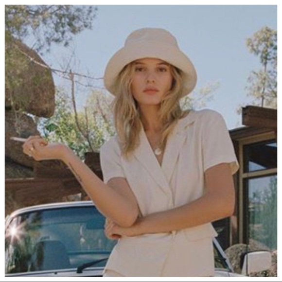 It’s all About The Bucket Hat Hottest Trend - Picture 5 of 6